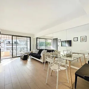 Appartement 3p Between Croisette Beaches And Antibes Street, Cannes